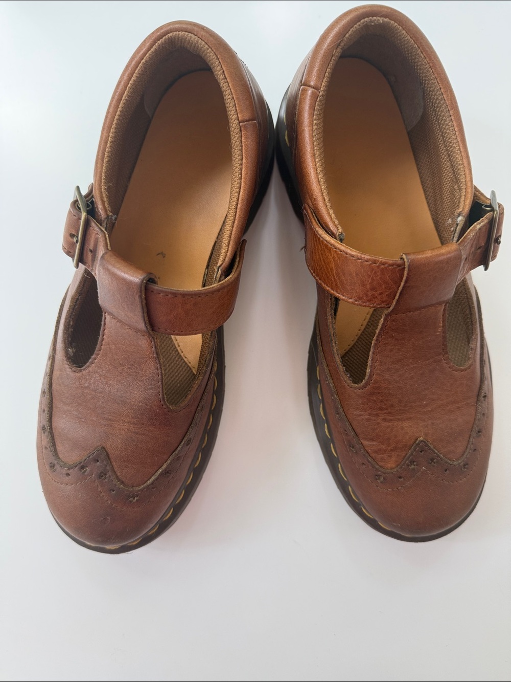 Doc Martin Brown Leather Mary Jane Shoes w Buckle Strap & oxford design tips. 8